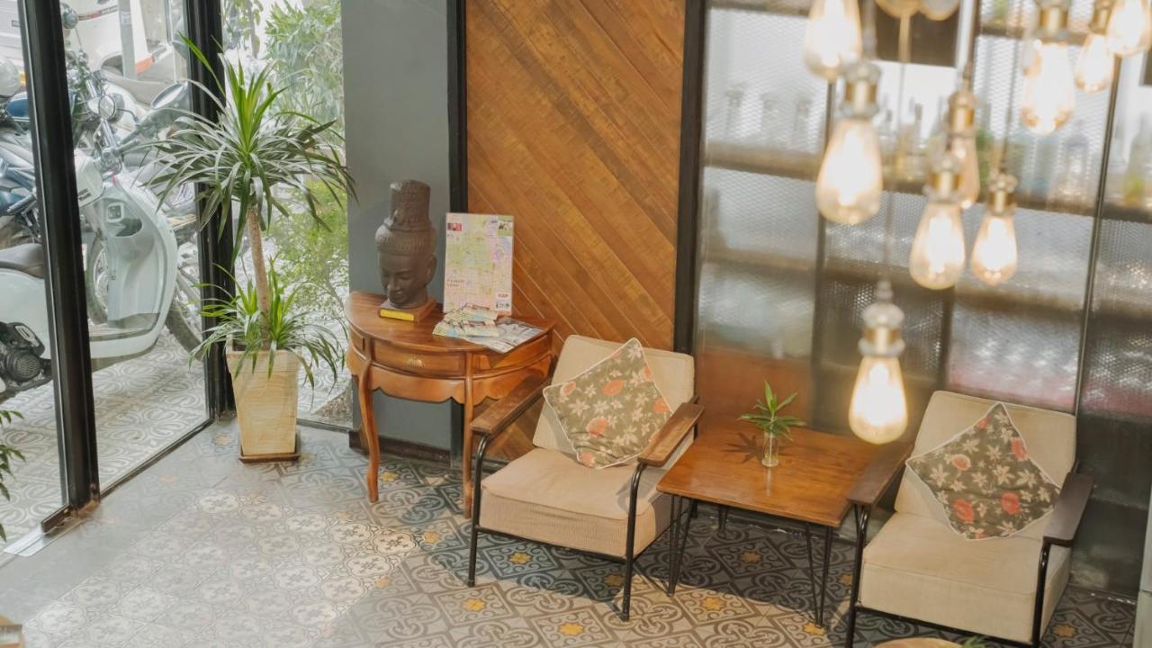 Monsoon Bassac Hotel Phnom Penh Luaran gambar