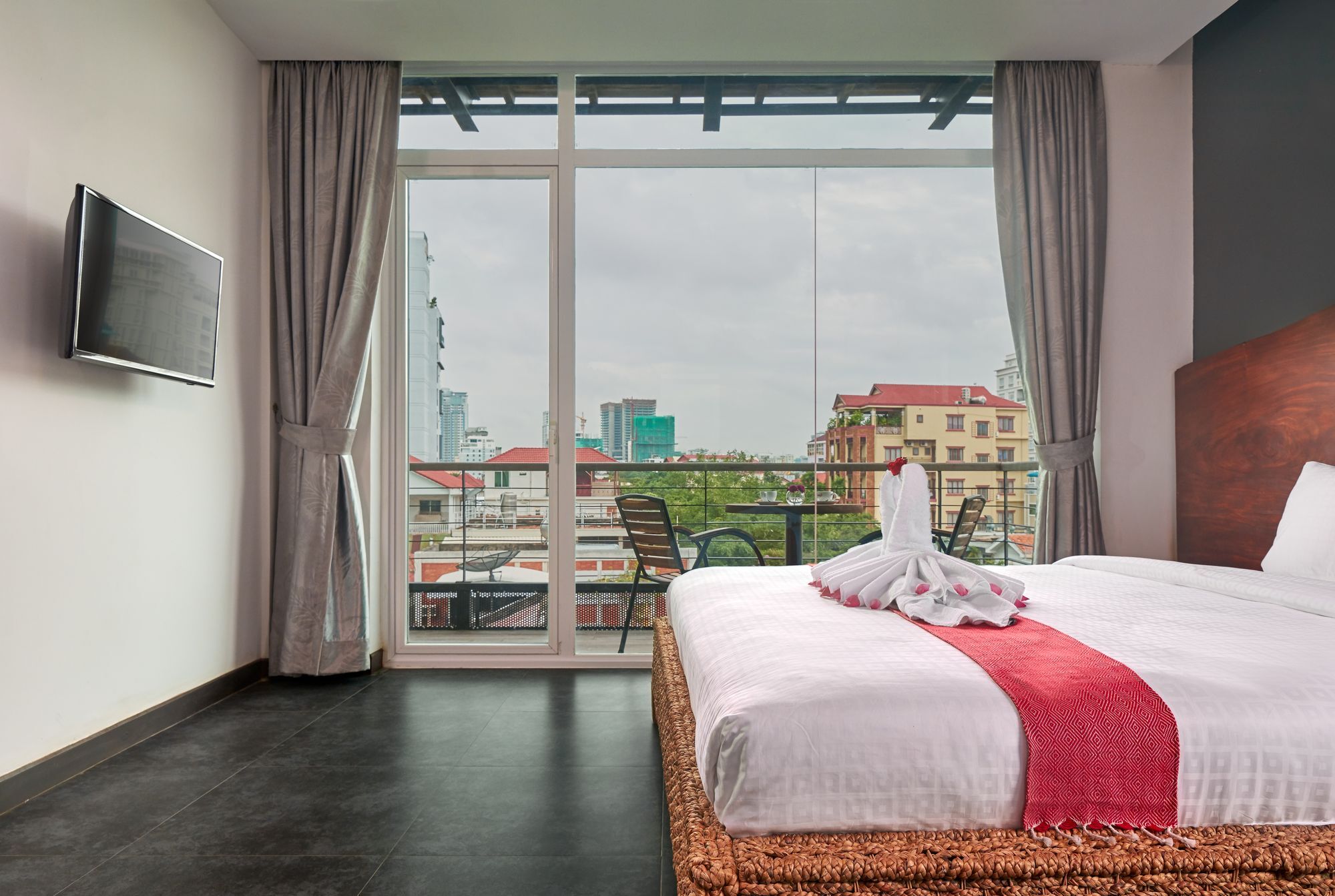 Monsoon Bassac Hotel Phnom Penh Luaran gambar